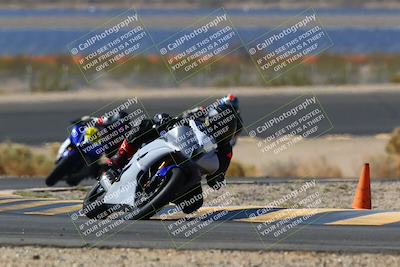 media/Apr-10-2022-SoCal Trackdays (Sun) [[f104b12566]]/Turn 14 (10am)/